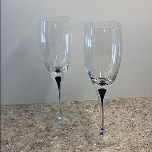 Orrefors Black Intermezzo Wine Goblet